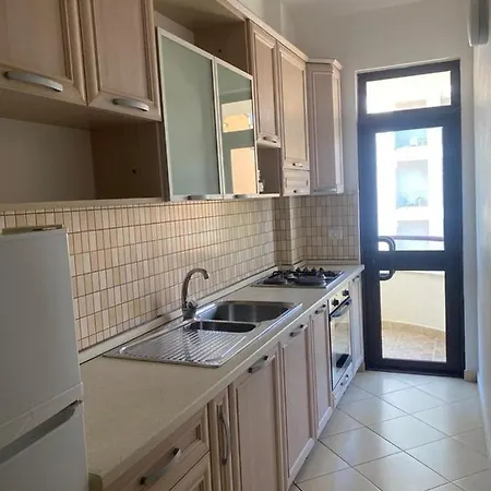 Appartments By Martiness شقة فندقية دراس