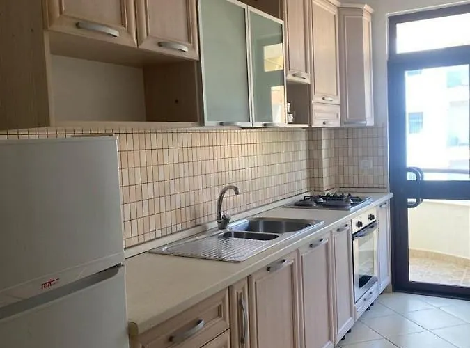 Aparthotel Appartments By Martiness Durrës